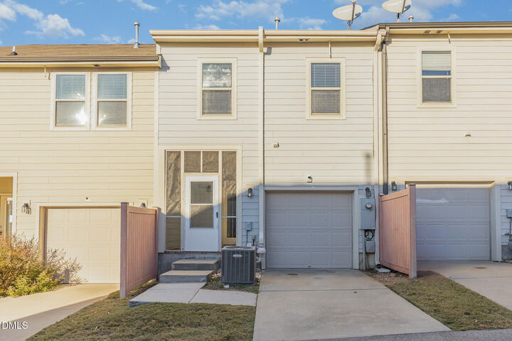 Property Photo:  1014 Tranquil Creek Way  NC 27587 