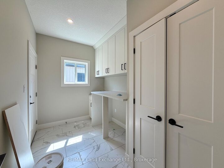 Property Photo: 159 Westlinks Drive ON N0H 2C3