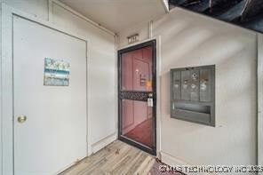 Property Photo: 4444 E 68th Street 490 OK 74136