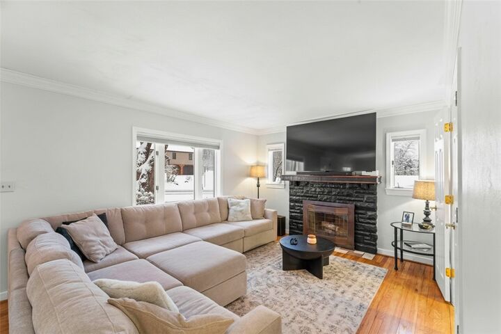 Property Photo:  226 Brookwood Rd  PA 15367 