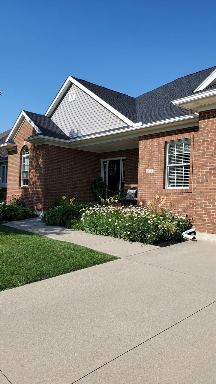 Property Photo:  839 Shaftsbury Road  OH 45373 