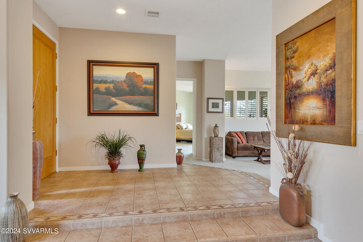 Property Photo: 1180 Crown Ridge Road AZ 86351