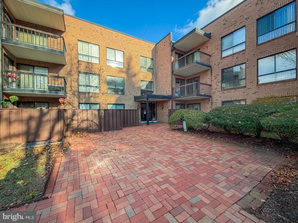 Property Photo: 1680 Huntingdon Pike Condo 232 PA 19006