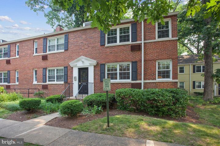 209 N Trenton Street 209-3  Arlington VA 22203 photo