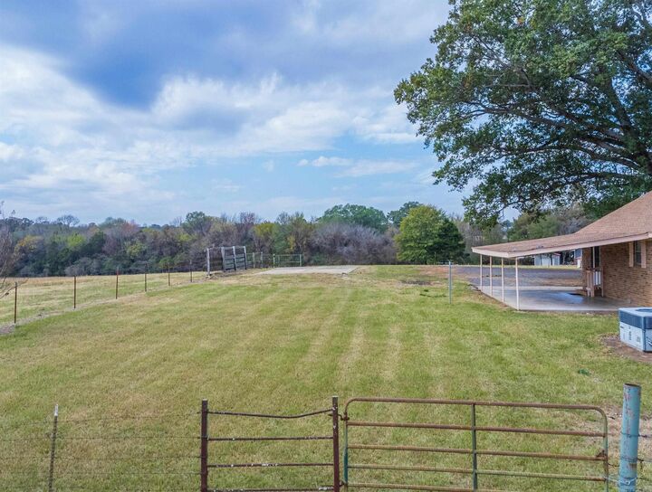 Property Photo:  1897 Highway 247  AR 72063 