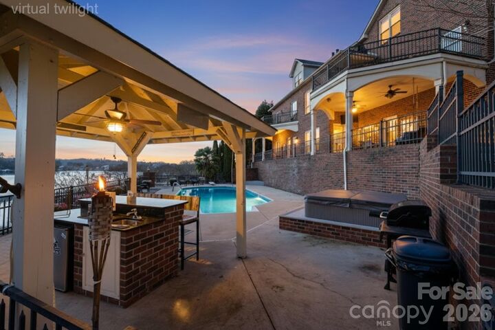 Property Photo:  121 Pleasant Pointe Drive  NC 28601 