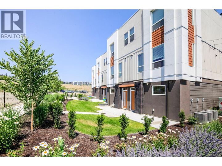 Property Photo: 610 Academy Way 114 BC V1Y 9T1