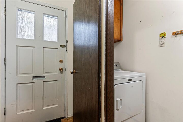 Photo de la propriété:  9446 Hazel Street 1  BC V2P 5N1 