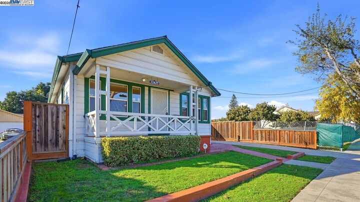 Property Photo: 22825 Watkins St CA 94541