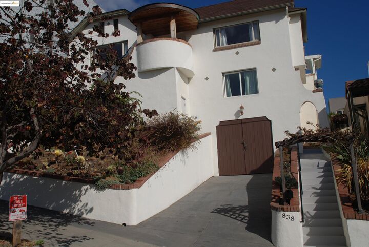 Property Photo: 838 Vermont St CA 94610