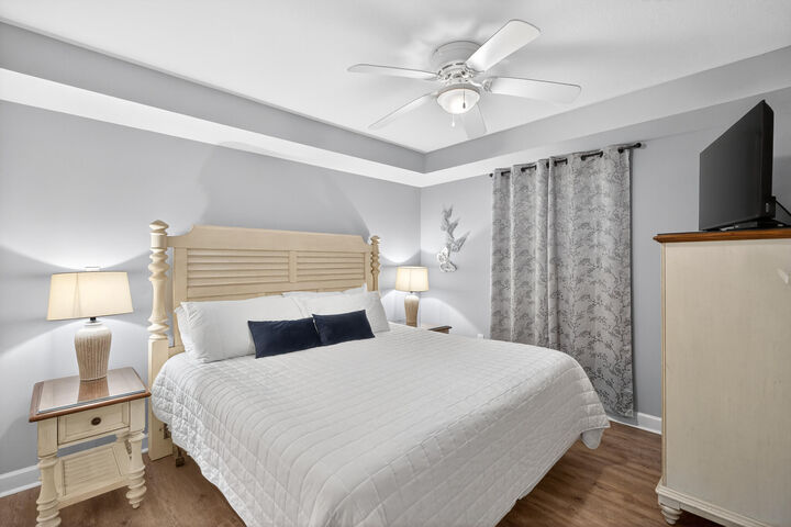 Property Photo: 866 Santa Rosa Boulevard 317 FL 32548