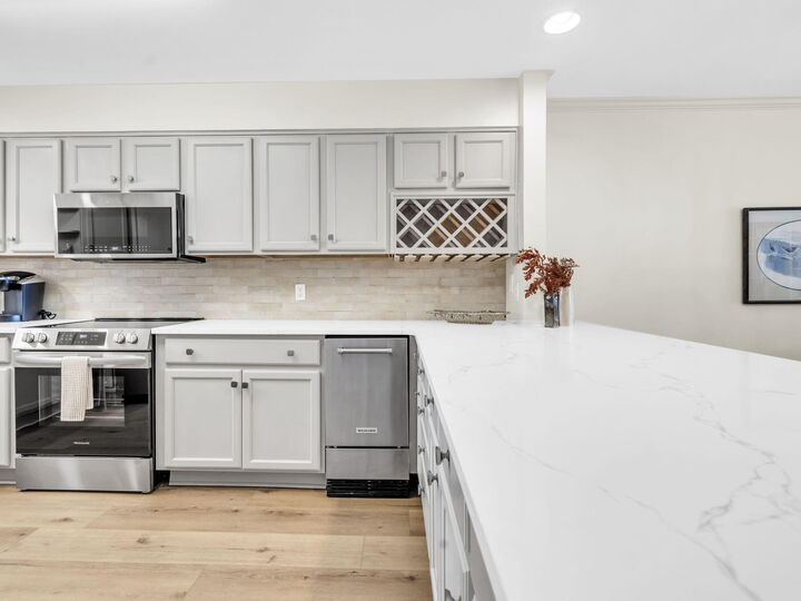 Property Photo: 520 Gulf Shore Drive Unit 111 FL 32541