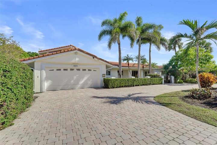 2601 NE 37th St  Fort Lauderdale FL 33308 photo