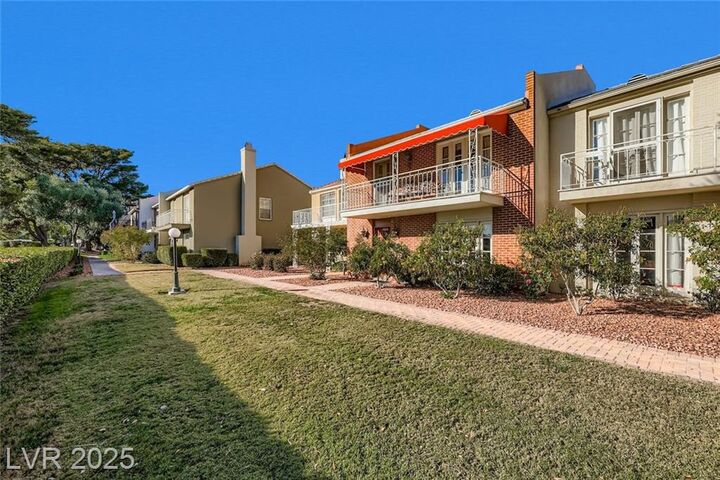 Property Photo:  1060 Tam O Shanter  NV 89109 