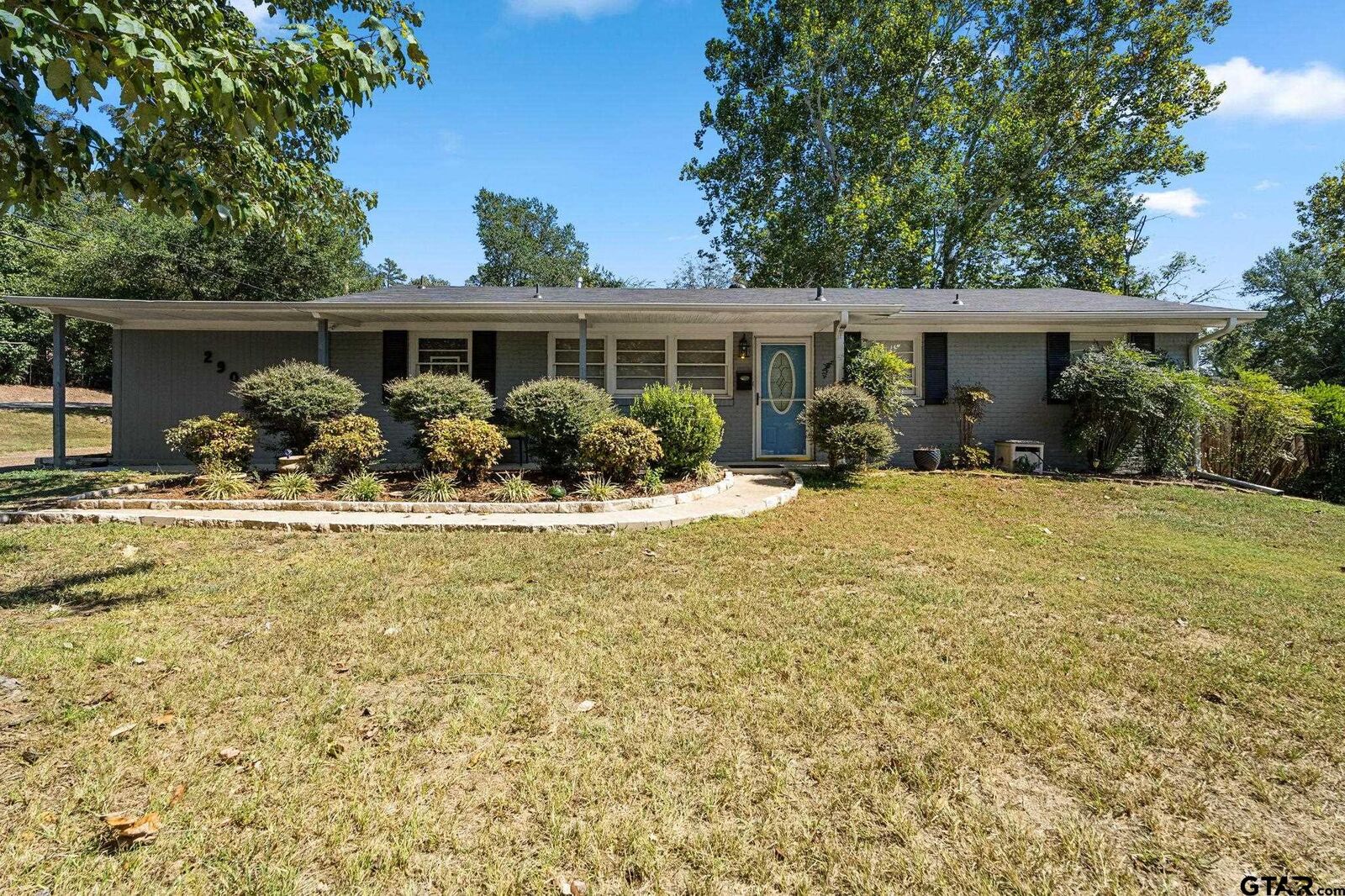 Property Photo: 2904 New Copeland Road TX 75701