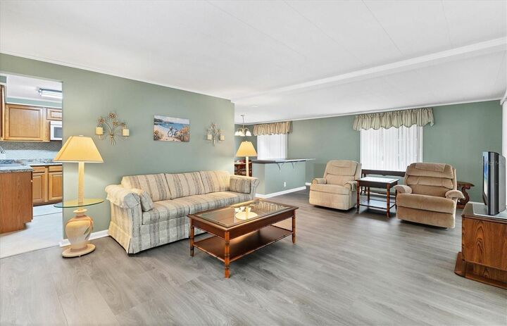 Property Photo: 1212 45th Avenue E FL 34222