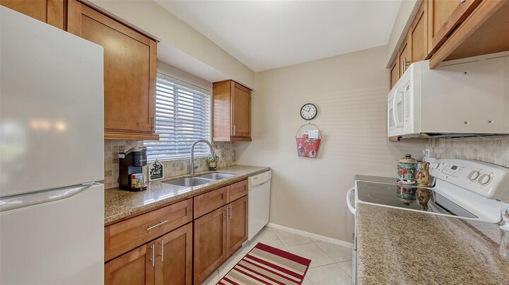 Property Photo: 2620 Hidden Lake Drive N B FL 34237