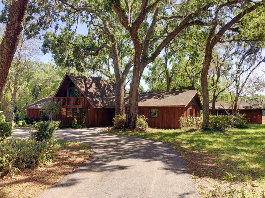 Property Photo: 11469 SW 49th Plaza FL 33597