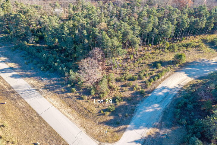 Property Photo: 11210 Killarney Drive MI 49346