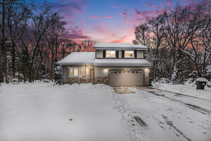 Property Photo:  2475 Riverdale Drive  MI 49457 