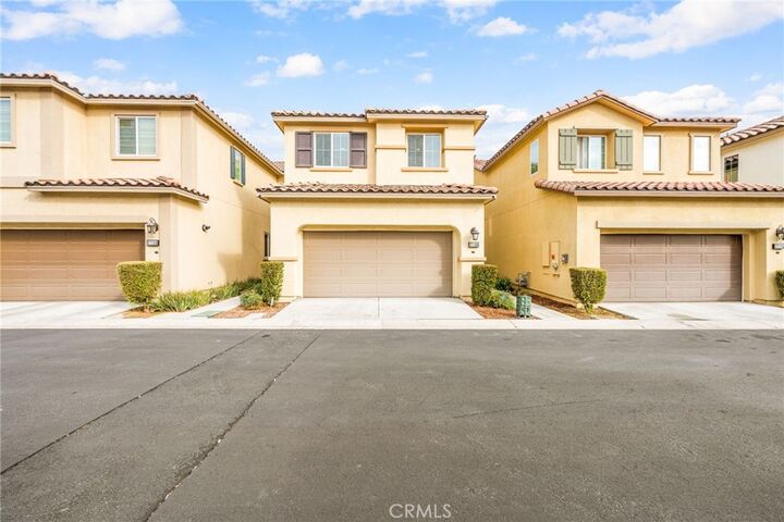 Property Photo: 27166 Canyon Rock Court CA 92555