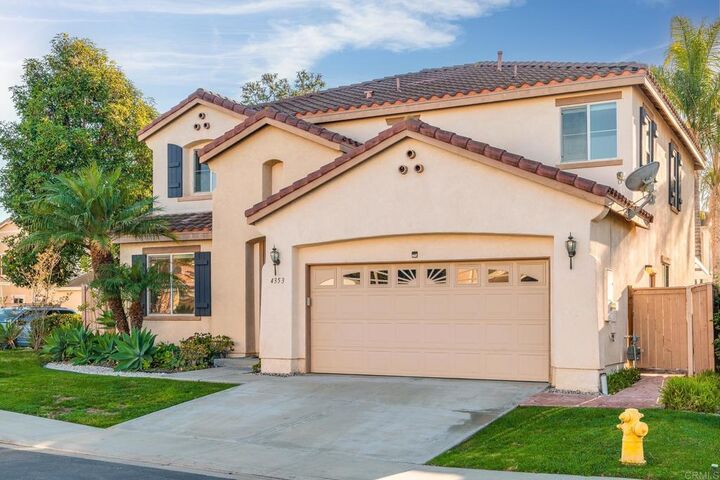 Property Photo: 4353 Saddlehorn Way CA 92057