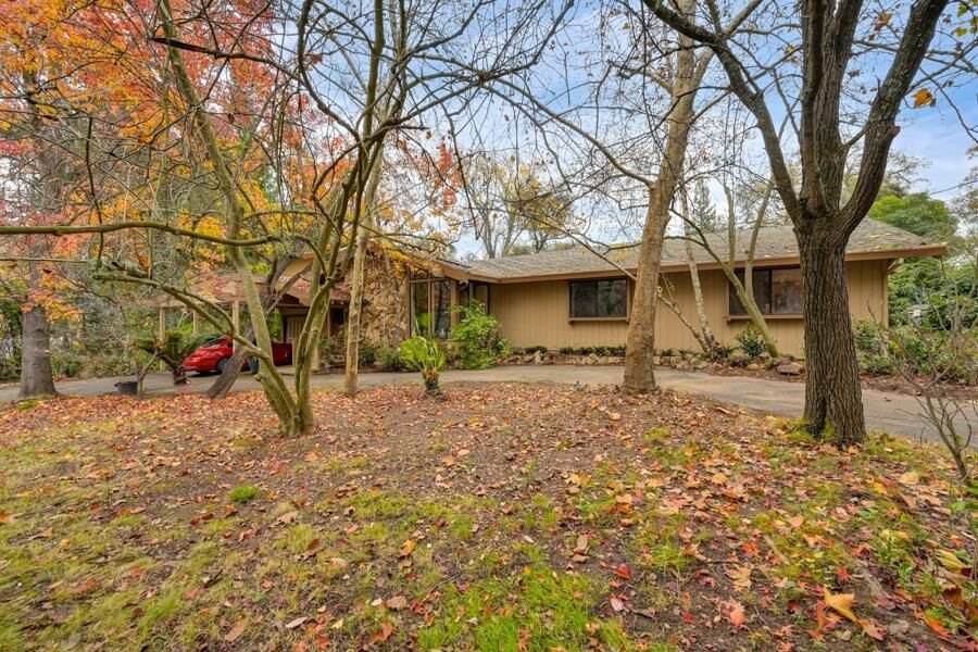 Property Photo: 7125 Morningside Drive CA 95746