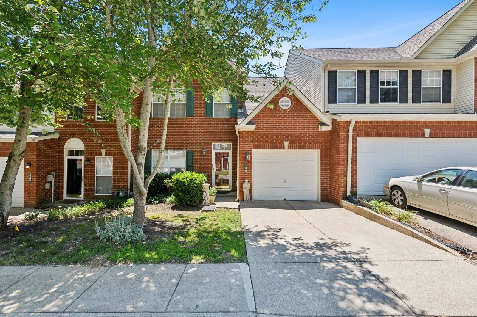 Property Photo: 135 Nashboro Grns TN 37217