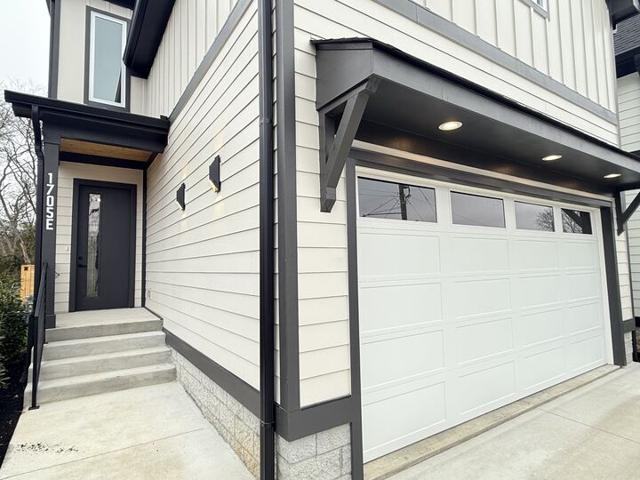 Property Photo: 1705 River Dr E TN 37218