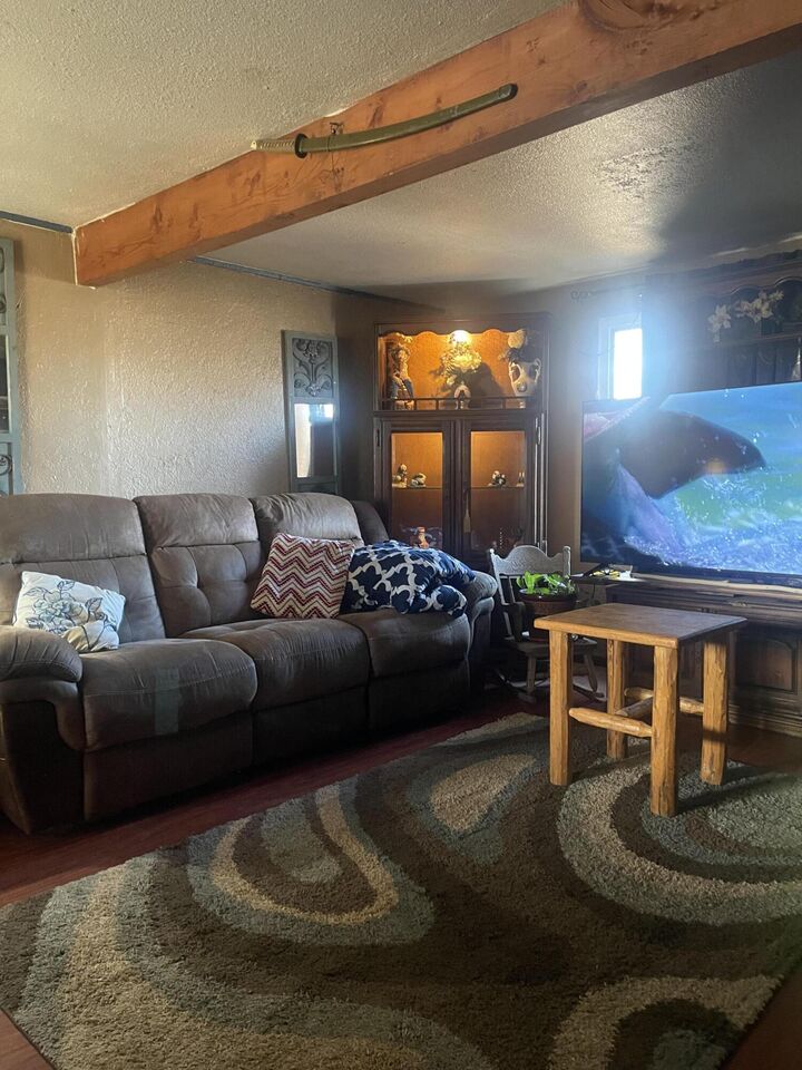 Property Photo:  3364 Johns Avenue  OR 97603 