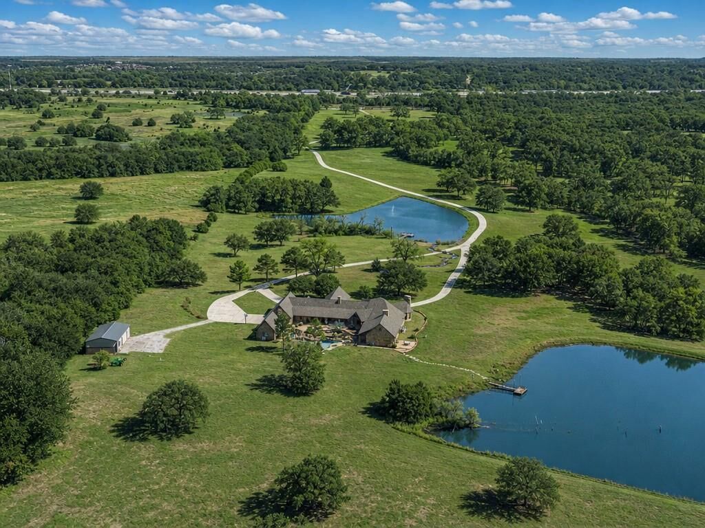 Property Photo:  27280 N County Road 3250  OK 73098 