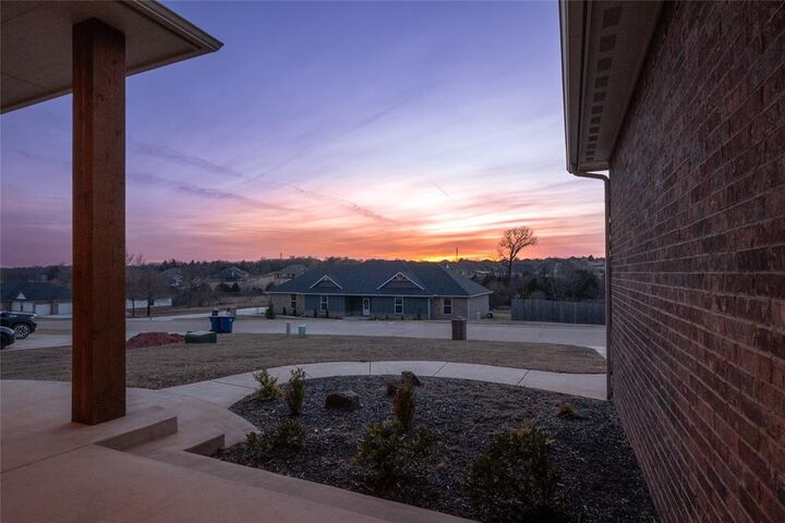 Photo de la propriété:  11370 Blue Heron Creek  OK 73044 