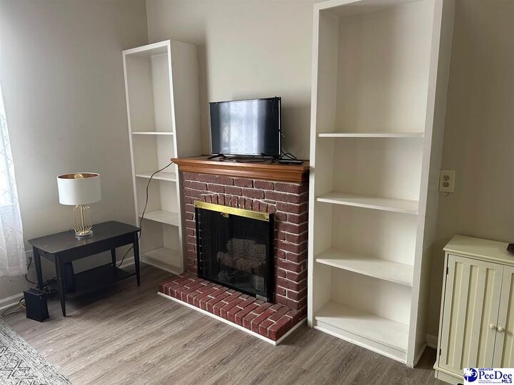 Property Photo:  419-5 S Coit Street  SC 29501 