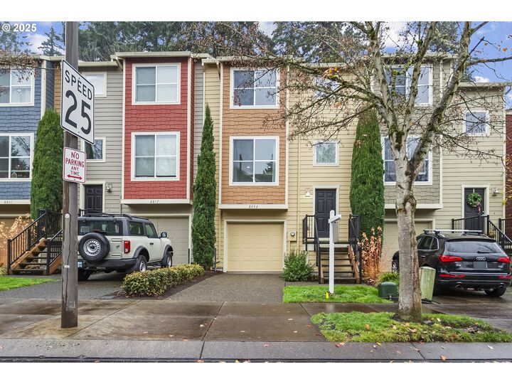 2253 NE Sheffield Ave  Hillsboro OR 97006 photo