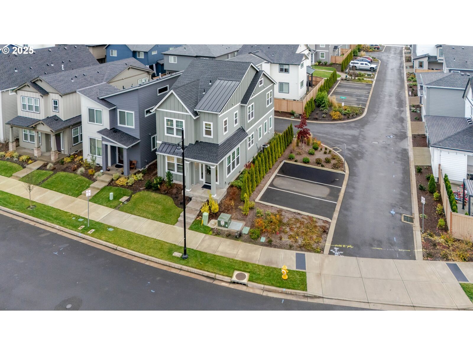 Property Photo: 3496 SE 81st Ave OR 97123