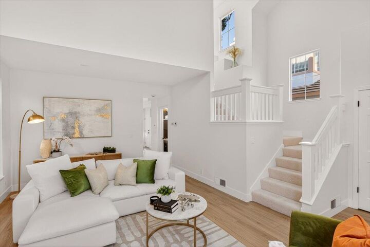 Property Photo:  234 Houghton Street  CA 94041 