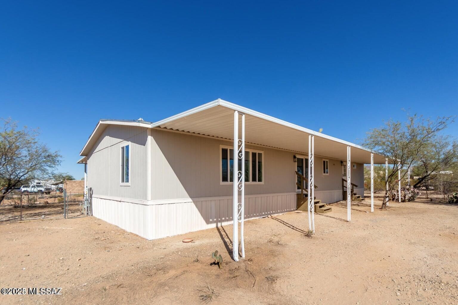 Property Photo:  2125 S Calle Pomo  AZ 85735 