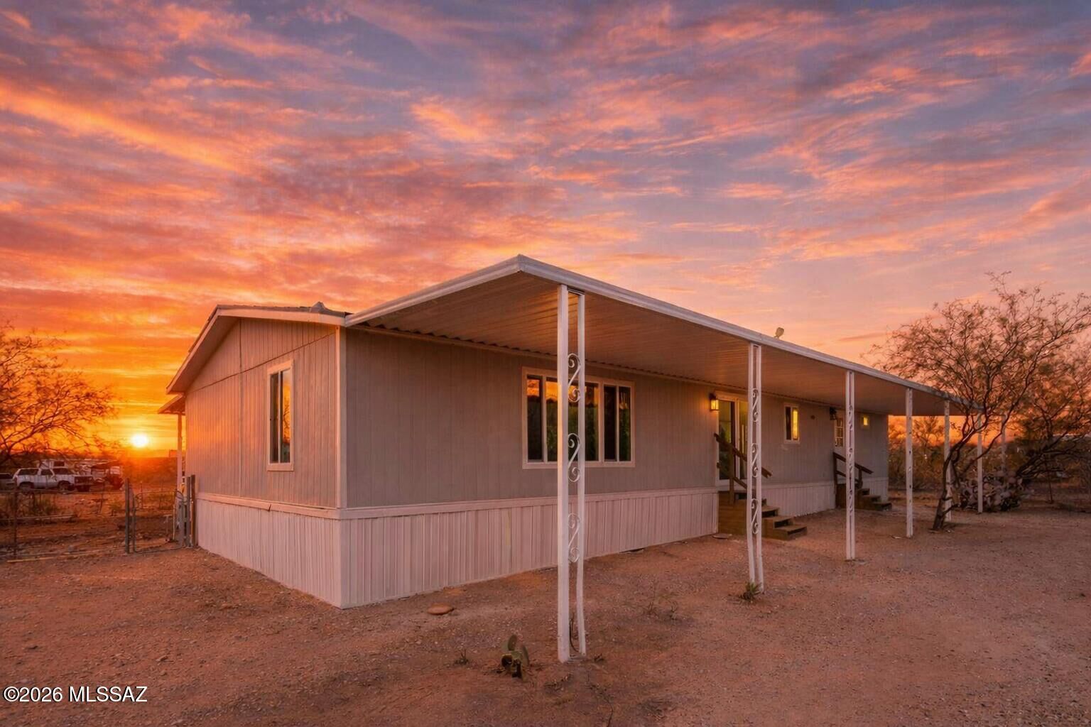 Property Photo: 2125 S Calle Pomo AZ 85735