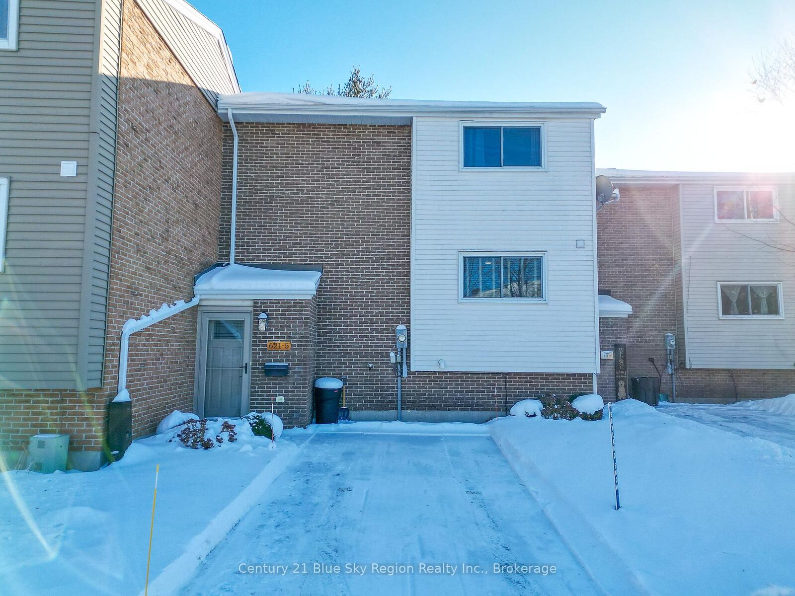 Photo de la propriété:  621 Gormanville Road 5  ON P1B 8N9 
