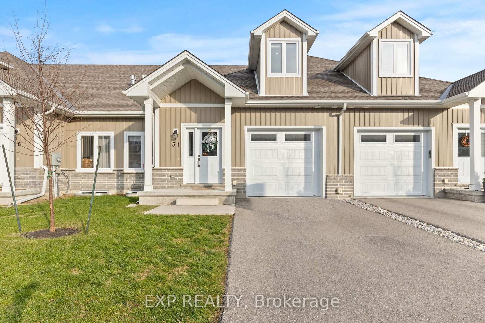 Property Photo: 744 Nelson Street W 31 ON N0A 1N0