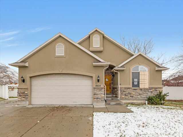 Property Photo:  464 E Winchester Dr N  UT 84074 