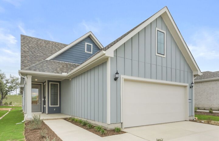 Property Photo:  126 Kimberwick Lane  TX 78633 