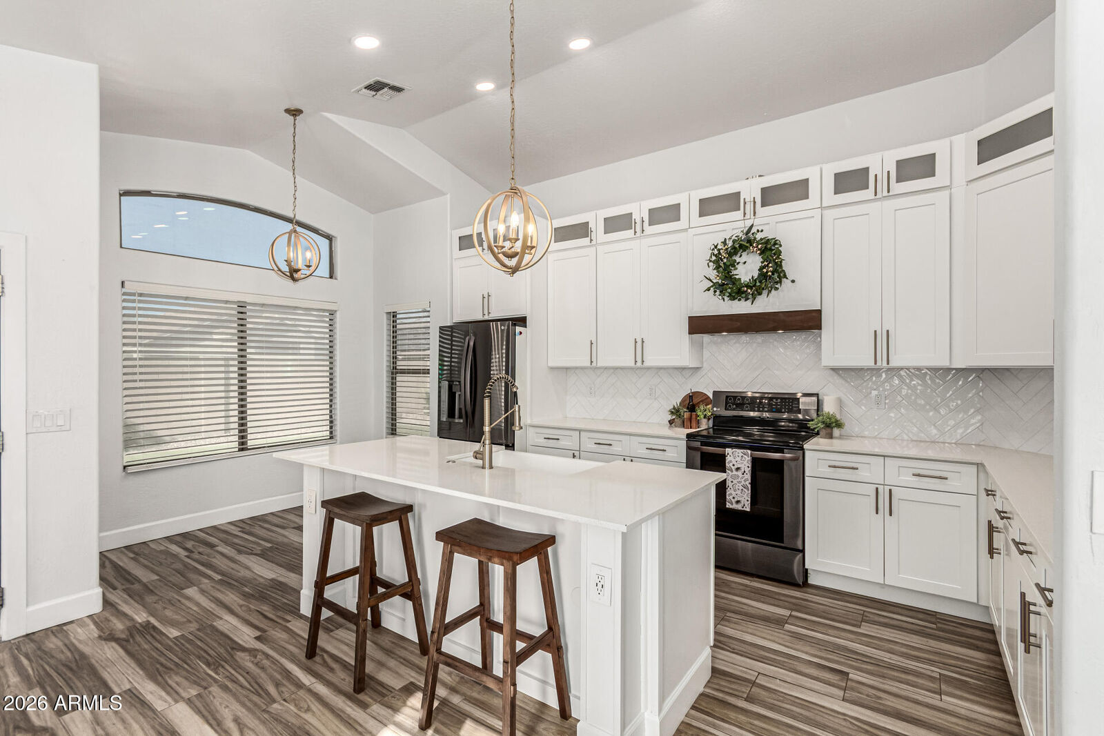 Property Photo:  3040 S 257th Drive  AZ 85326 