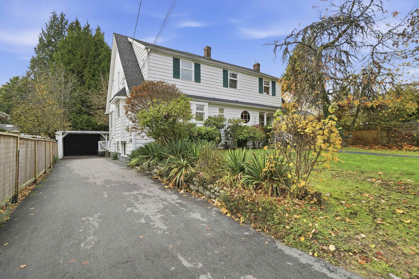 Property Photo:  5761 Holland Street  BC V6N 2A9 