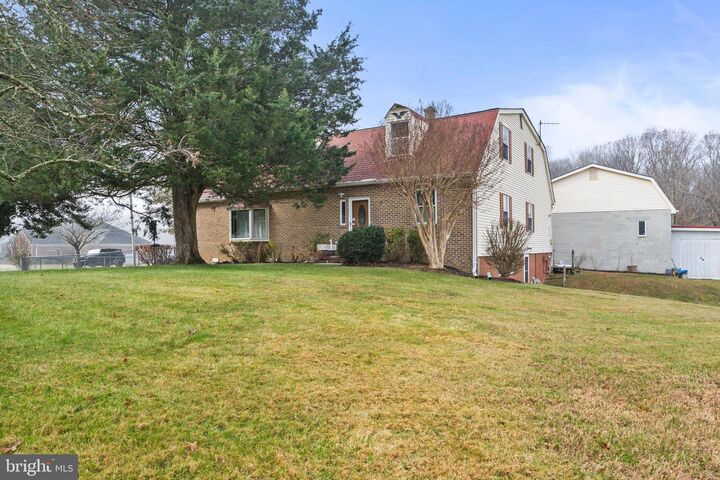 Property Photo:  21809 Aquasco Road  MD 20608 