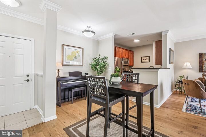 Property Photo:  4854 Eisenhower Avenue 354  VA 22304 