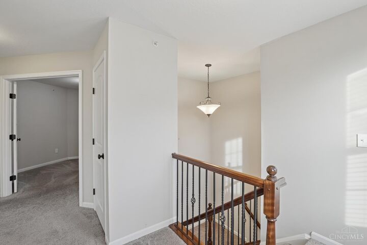 Property Photo: 7979 Oakbridge Way OH 45248