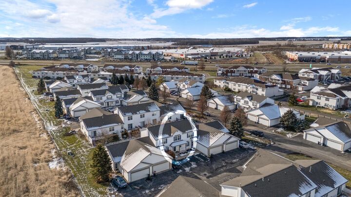 Property Photo: 1064 Watkins Glen Court OH 43040