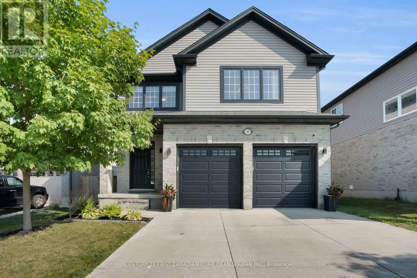 Property Photo: 3560 Singleton Avenue 30 ON N6L 0C9