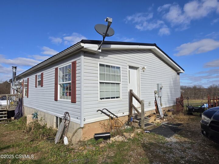 Property Photo:  2469 New Columbia Road  PA 17856 